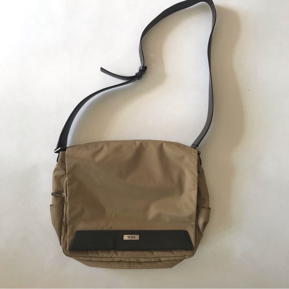 Tumi Messenger Crossbody Laptop Bag Nylon Leather